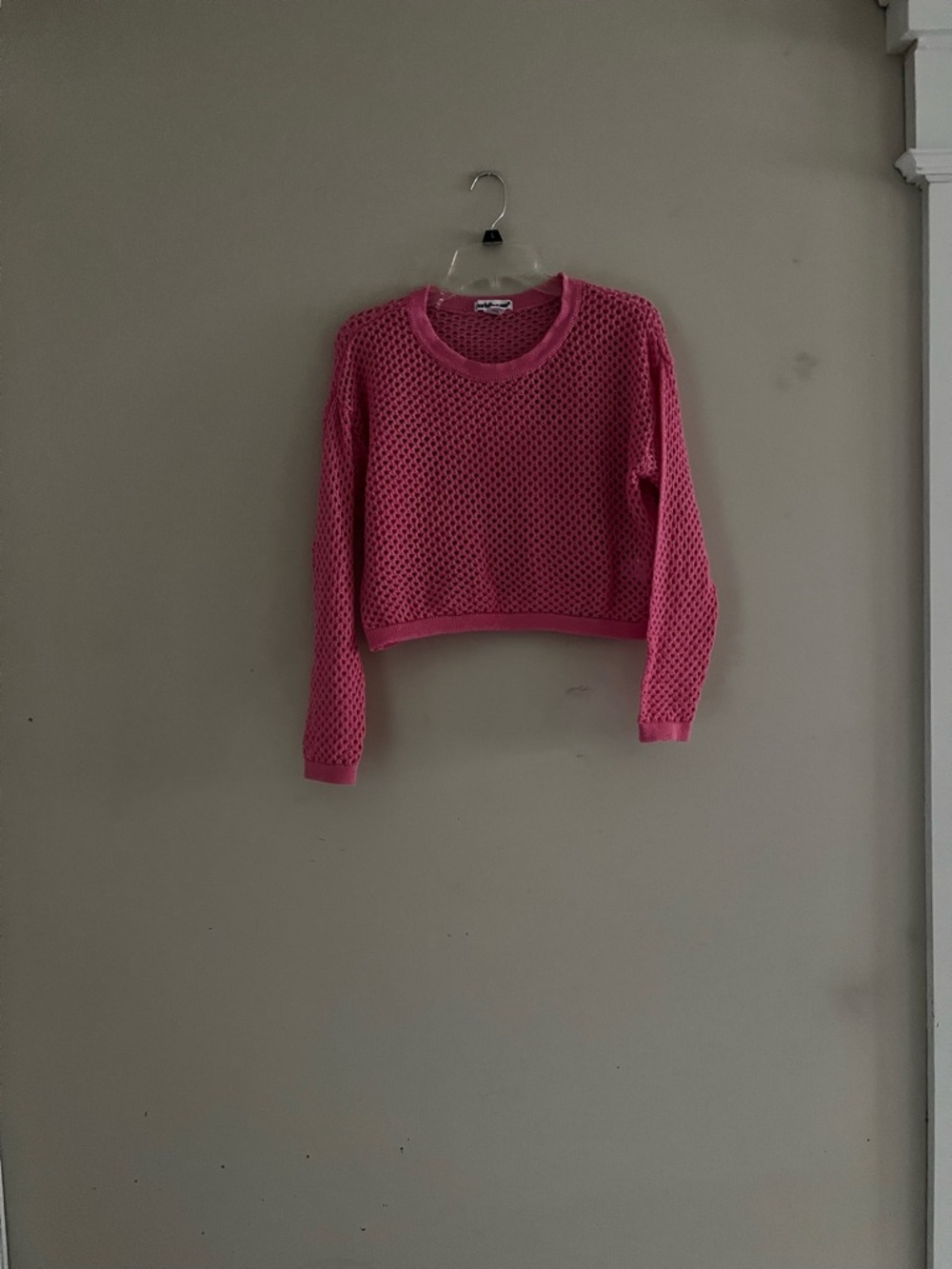 Like New LARGE Charlotte Russe Pink Mesh Crochet Crop Overlay Sweater Knit Top